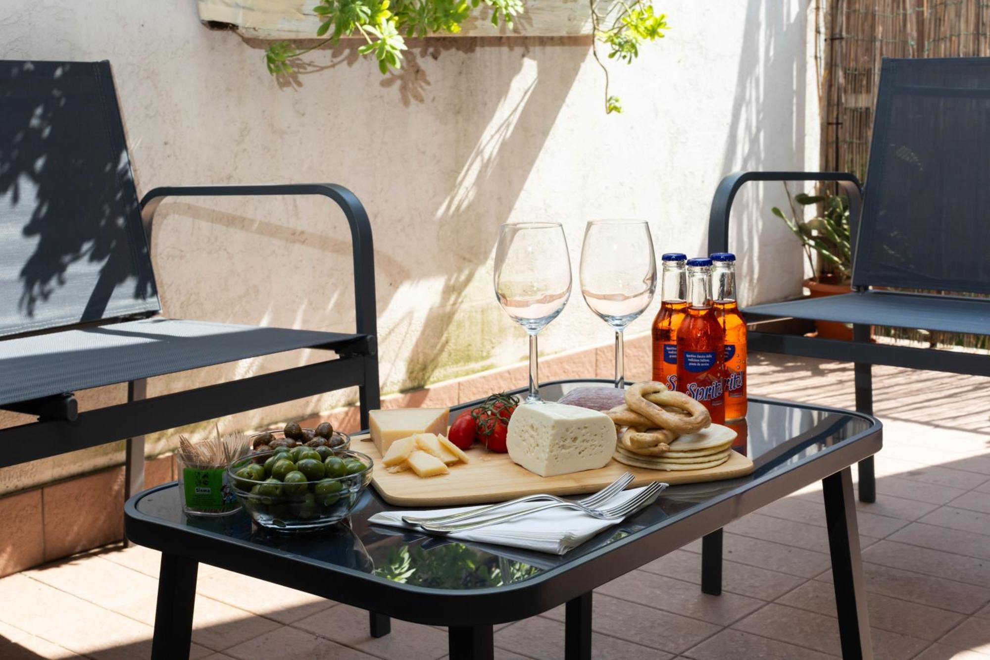 Terrace Milan Con Parcheggio Incluso Lägenhet Exteriör bild