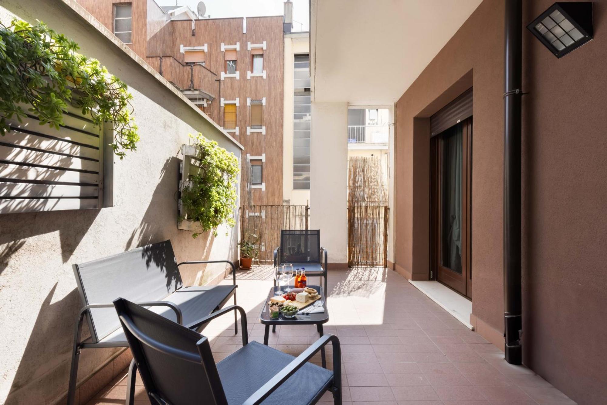 Terrace Milan Con Parcheggio Incluso Lägenhet Exteriör bild